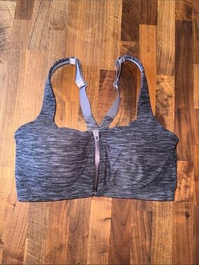 Victorias Secret Knockout Front Close Heather Gray Sports Bra